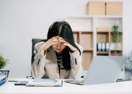 7 Red Flags of Illegal Money Lenders (Ah Long) in Singapore